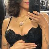 chronixx.tay from onlyfans