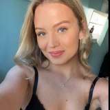 petitesexysilje from onlyfans