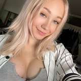 mia.johansen from onlyfans