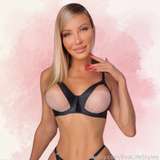 EvaLifeStylee from fansly